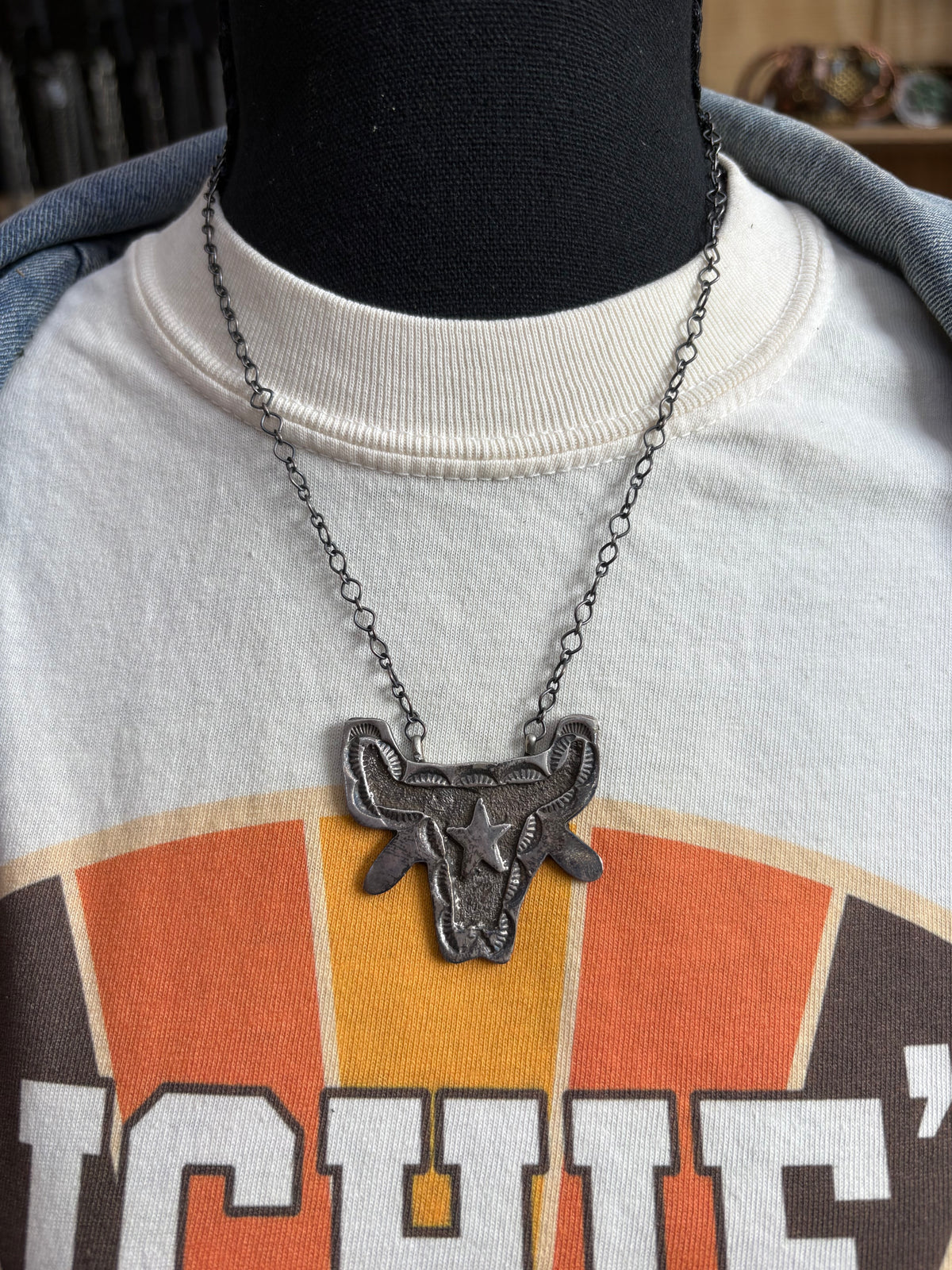 46. Emerson Kinsel Sterling Silver Bullskull Necklace